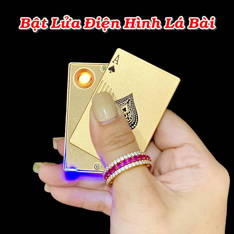 Bật lửa hình lá bài kim loại
