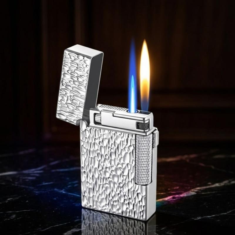Bật lửa Dupont vân gõ búa M-70 fullbox xài gas màu bạc